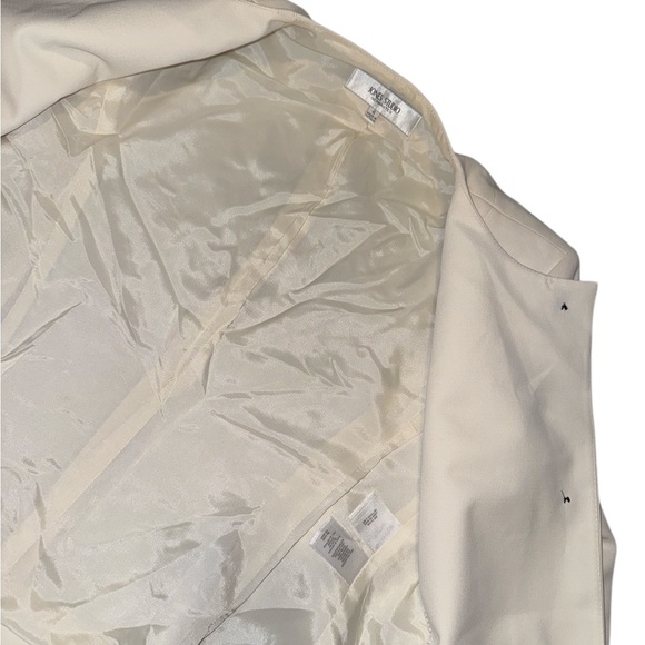 JONES STUDIO SEPARATES VANILLA LINED BLAZER WITH 3 BUTTONS SIZE 4 - Picture 3 of 6